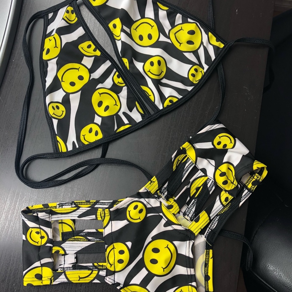 Dopamine rave outfit